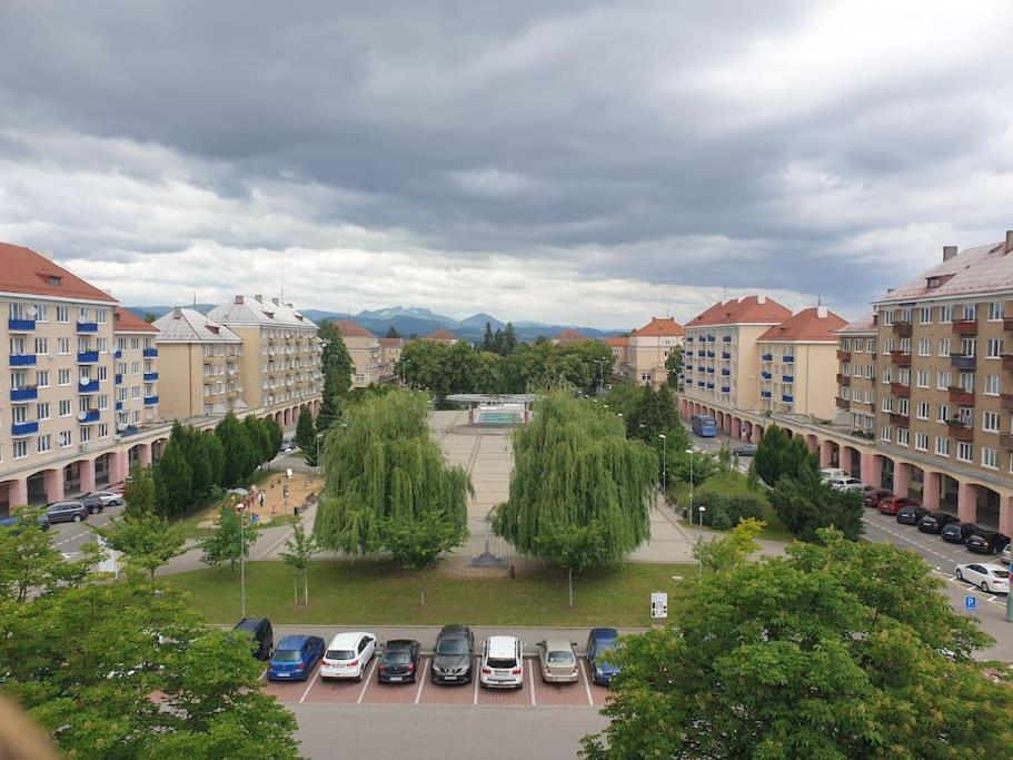 Mezonetovy Apartman V Centre Novej Dubnice Ilava Exterior foto